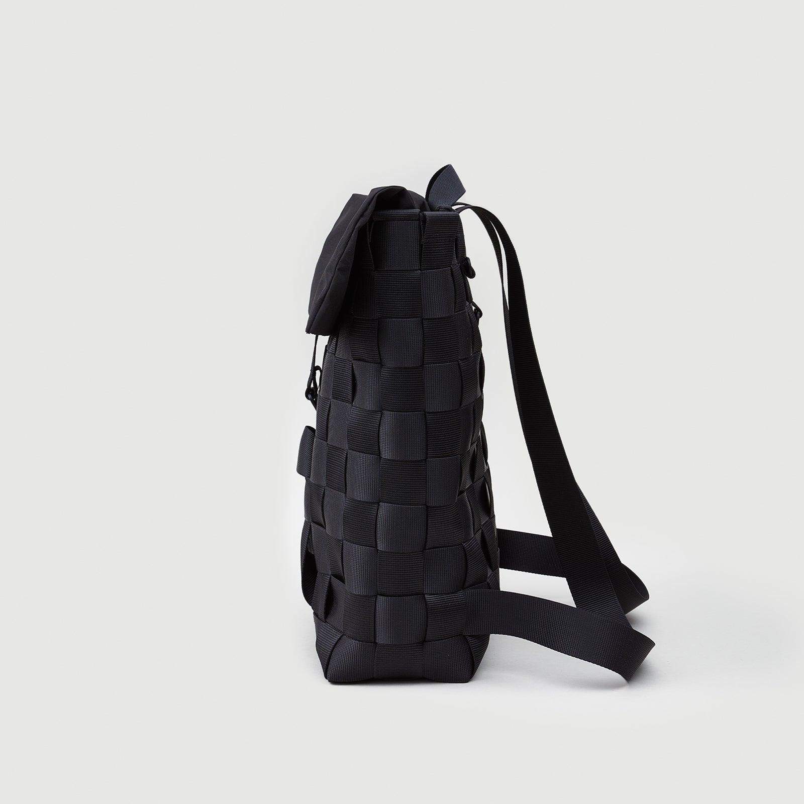 Rolltop Basket Backpack · A301
