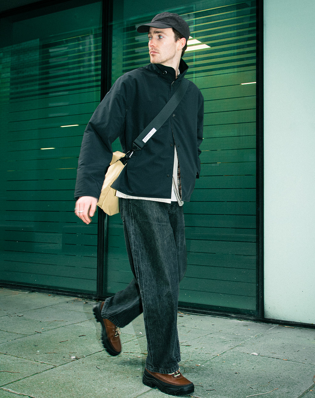 2-in-1 Messenger Allround Sling - A121 - waxed canvas