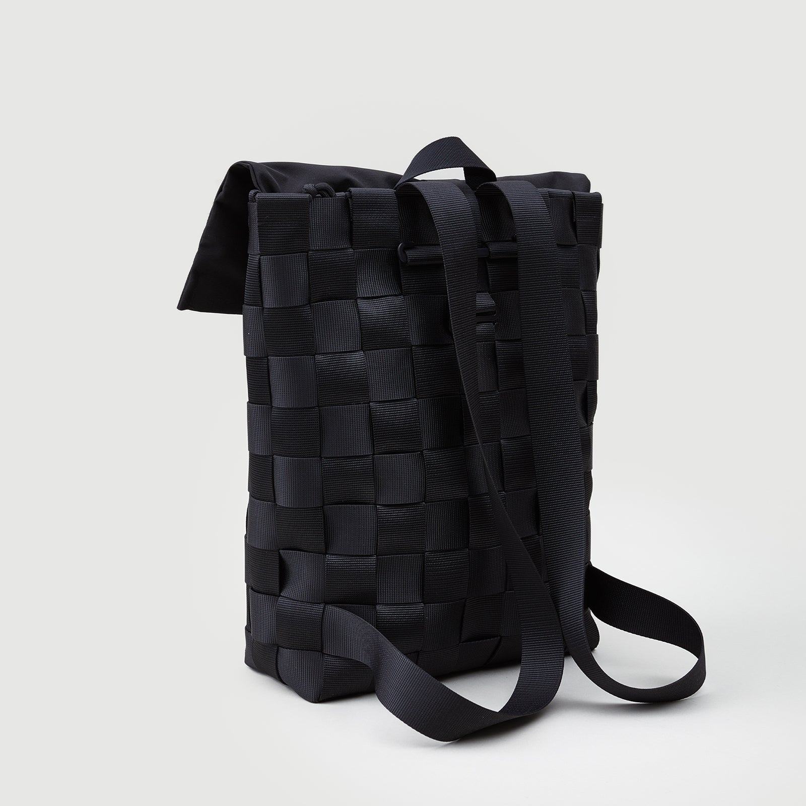 Rolltop Basket Backpack · A301