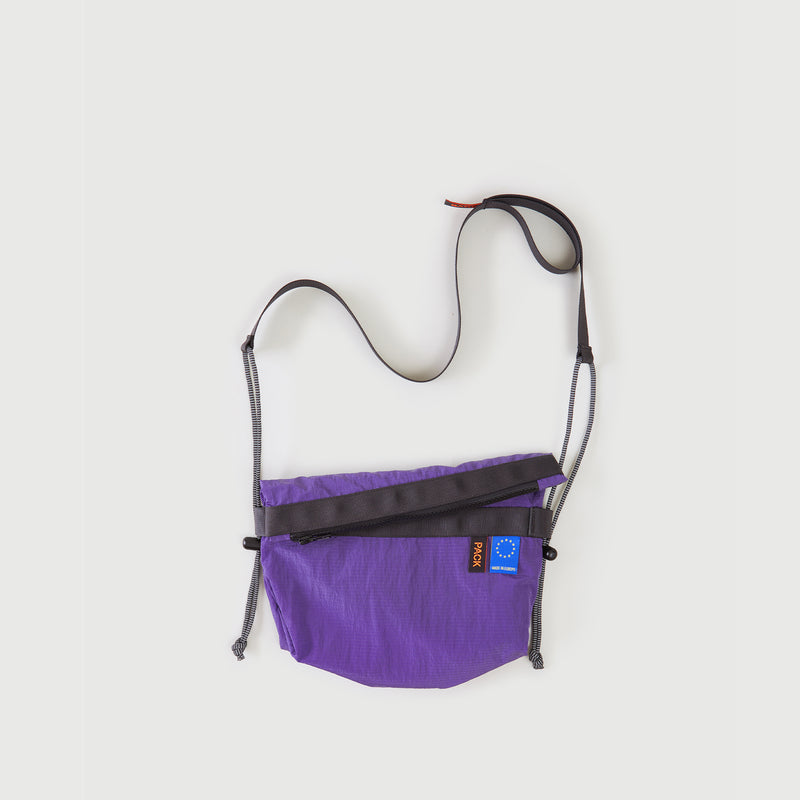 Small Zip Sling - flat strap · A101