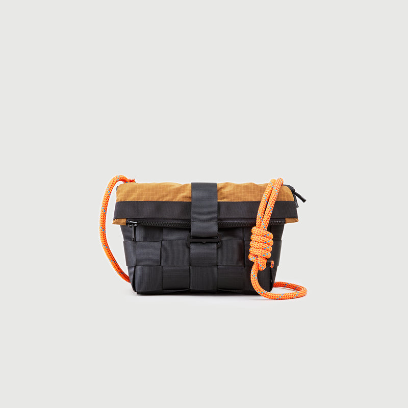 A201//WIDE WEB.SMALL.BASKET SLING - amber orange