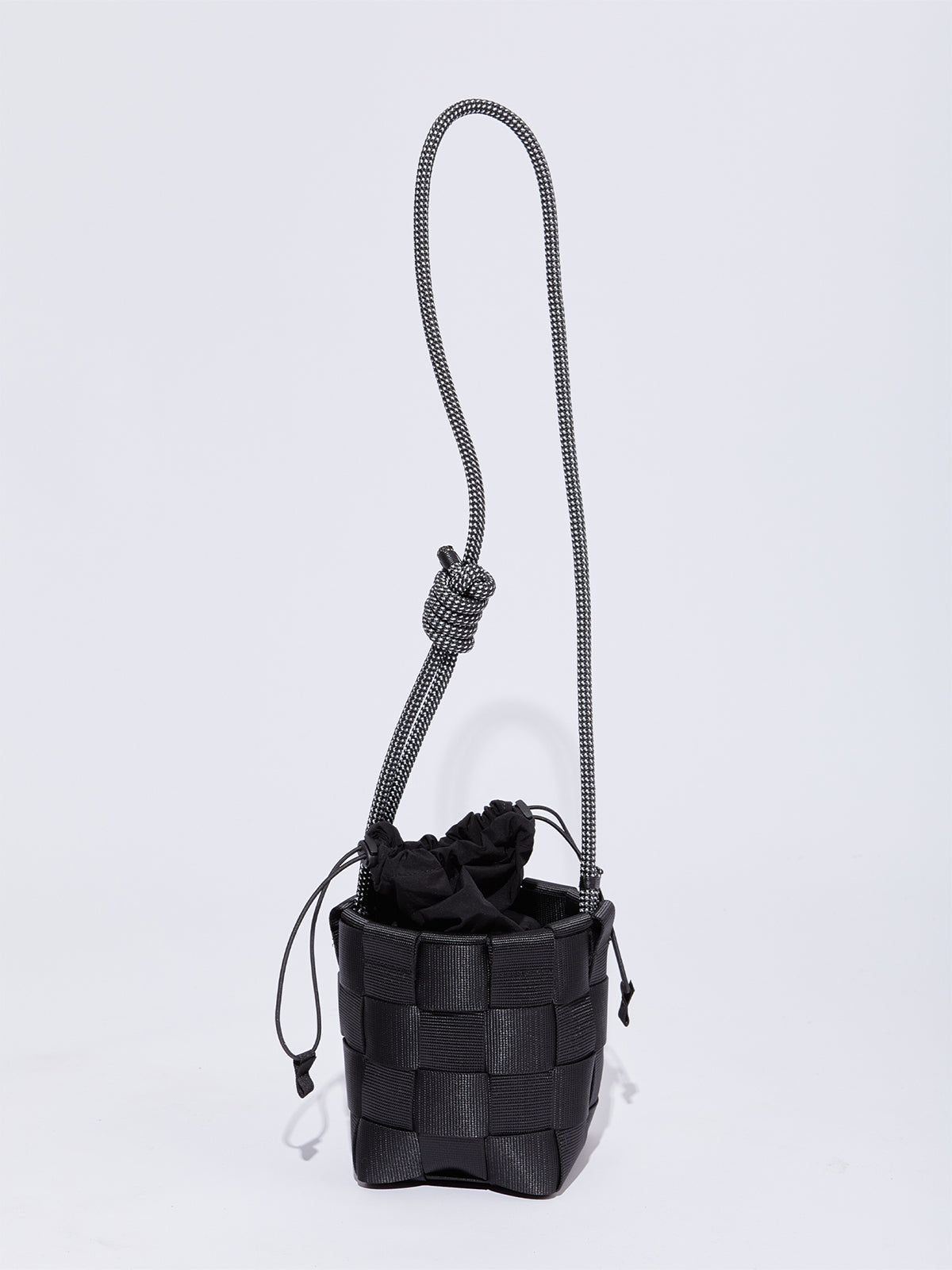 Small Bucket Basket Sling - Wide Web · A221