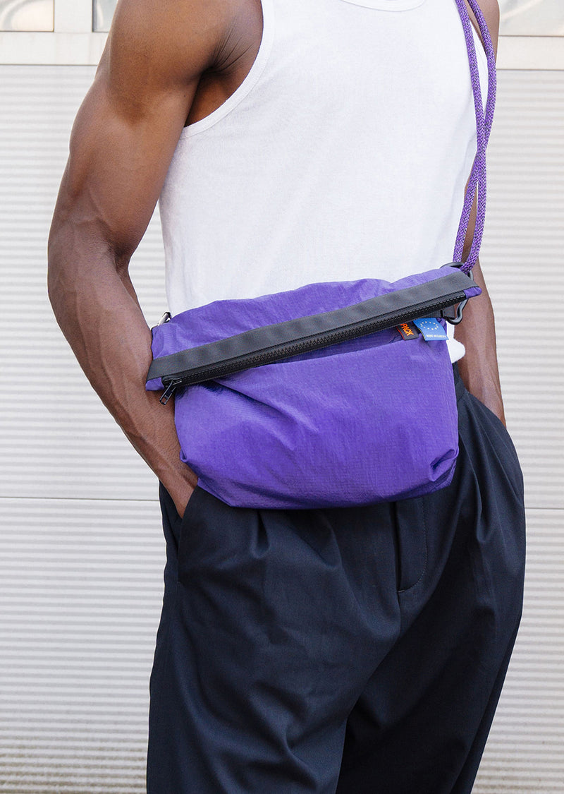 BUILD YOUR A101//ZIP.MEDIUM.SLING