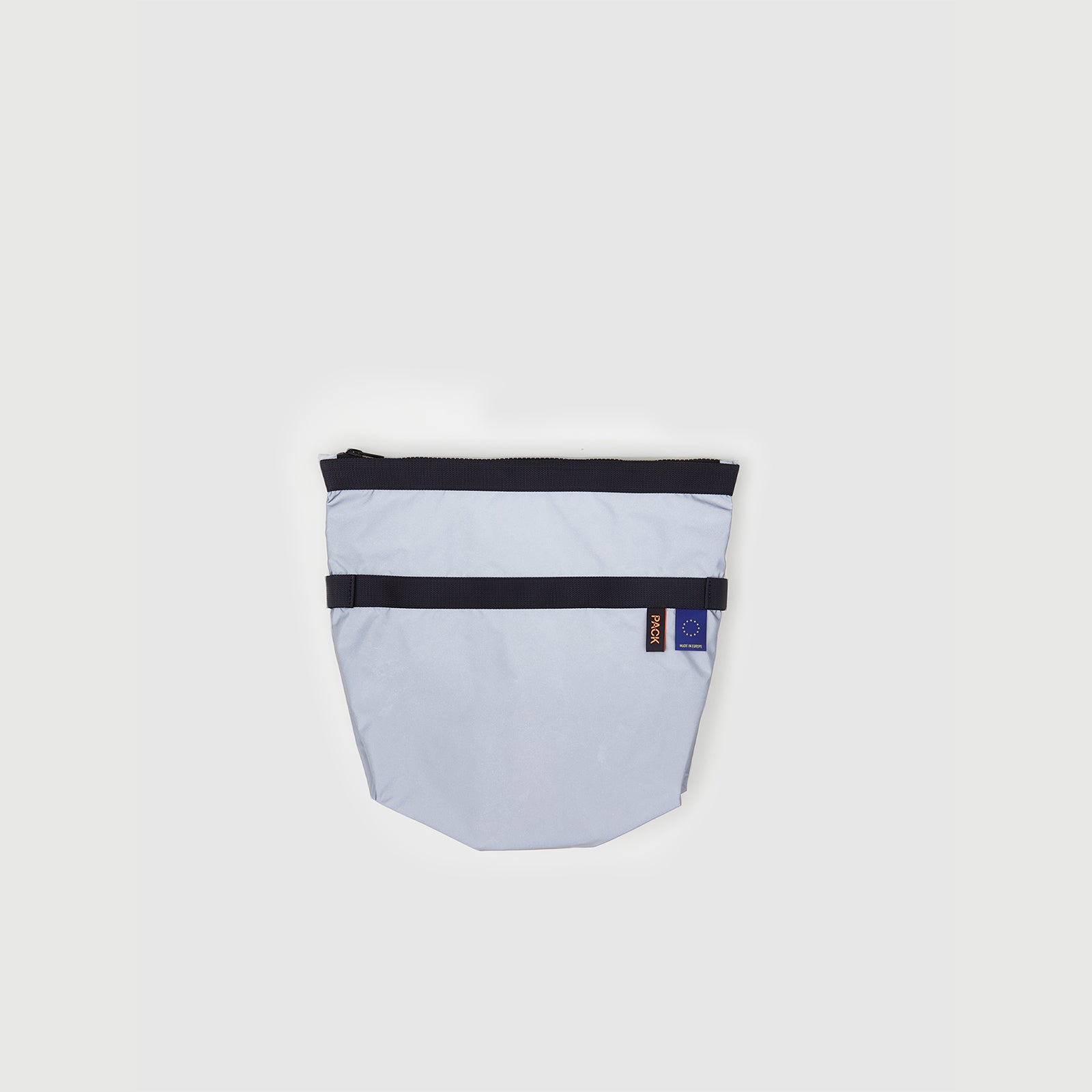 M103//ZIP.MEDIUM.POUCH - silver reflective