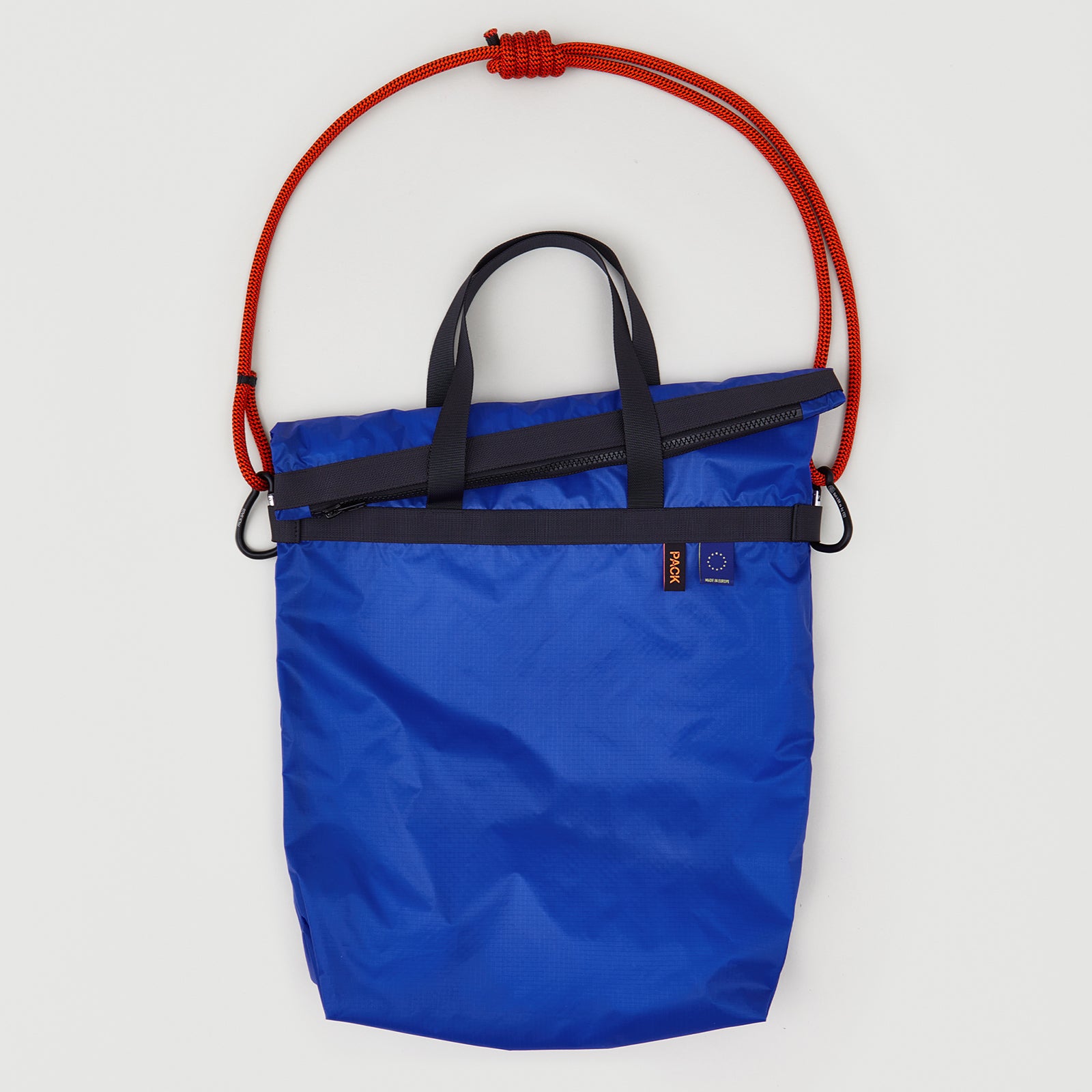Shopper Zip Sling · A105