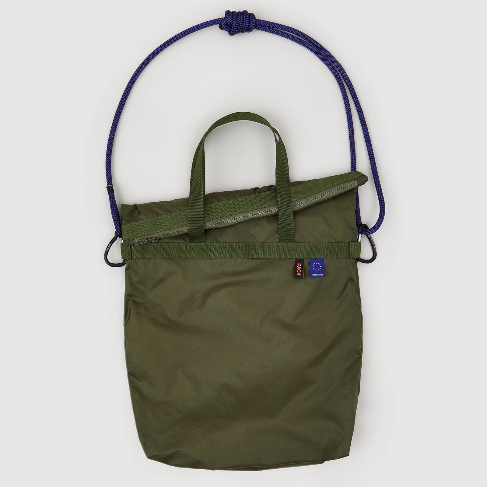 Shopper Zip Sling · A105