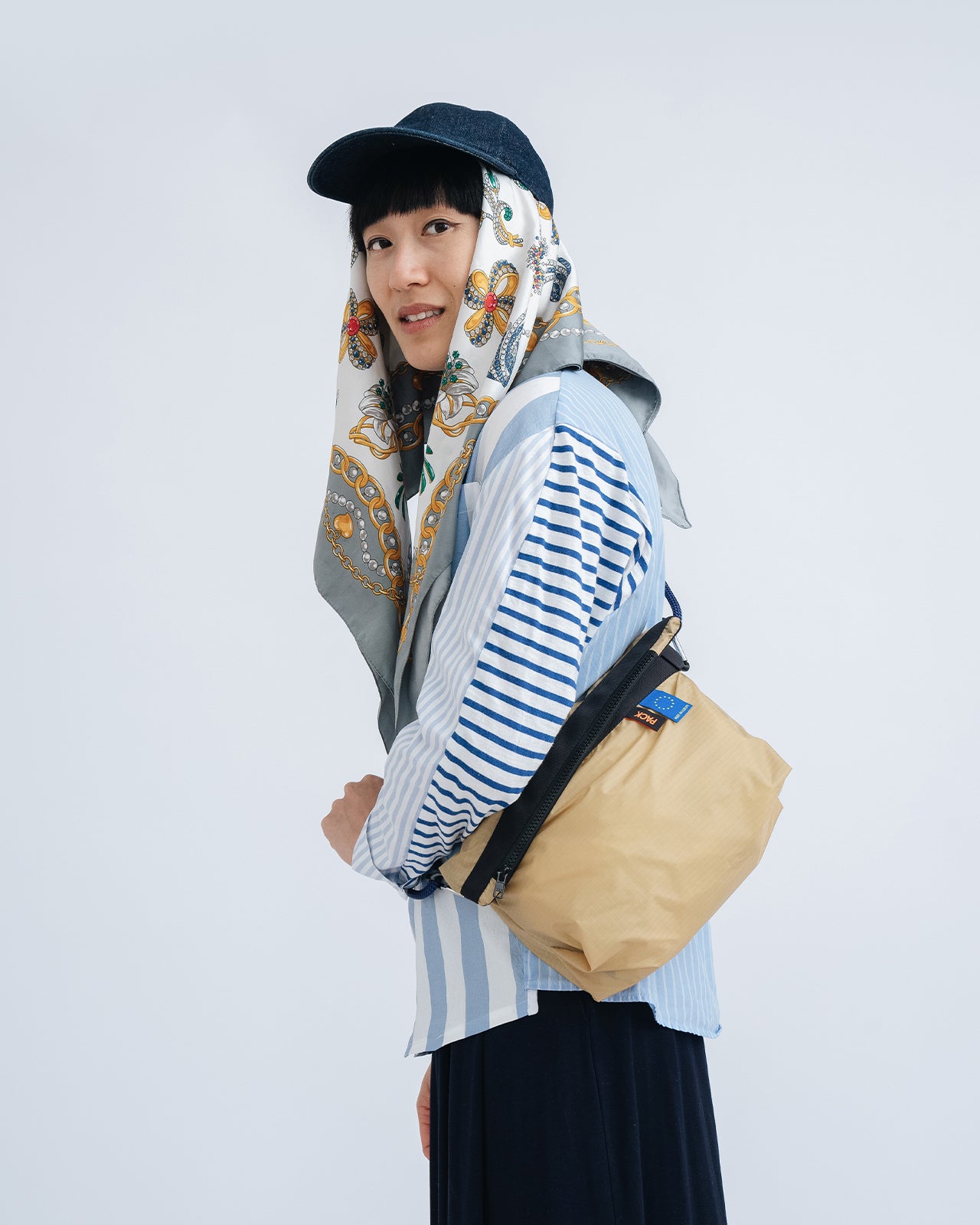 A103 FOLD SLING - MEDIUM - hydrogen beige