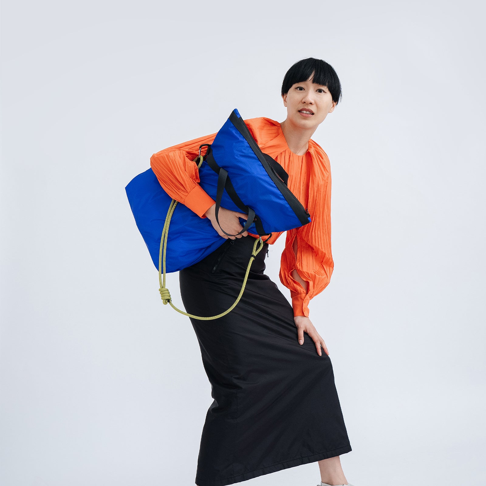 Shopper Zip Sling · A105