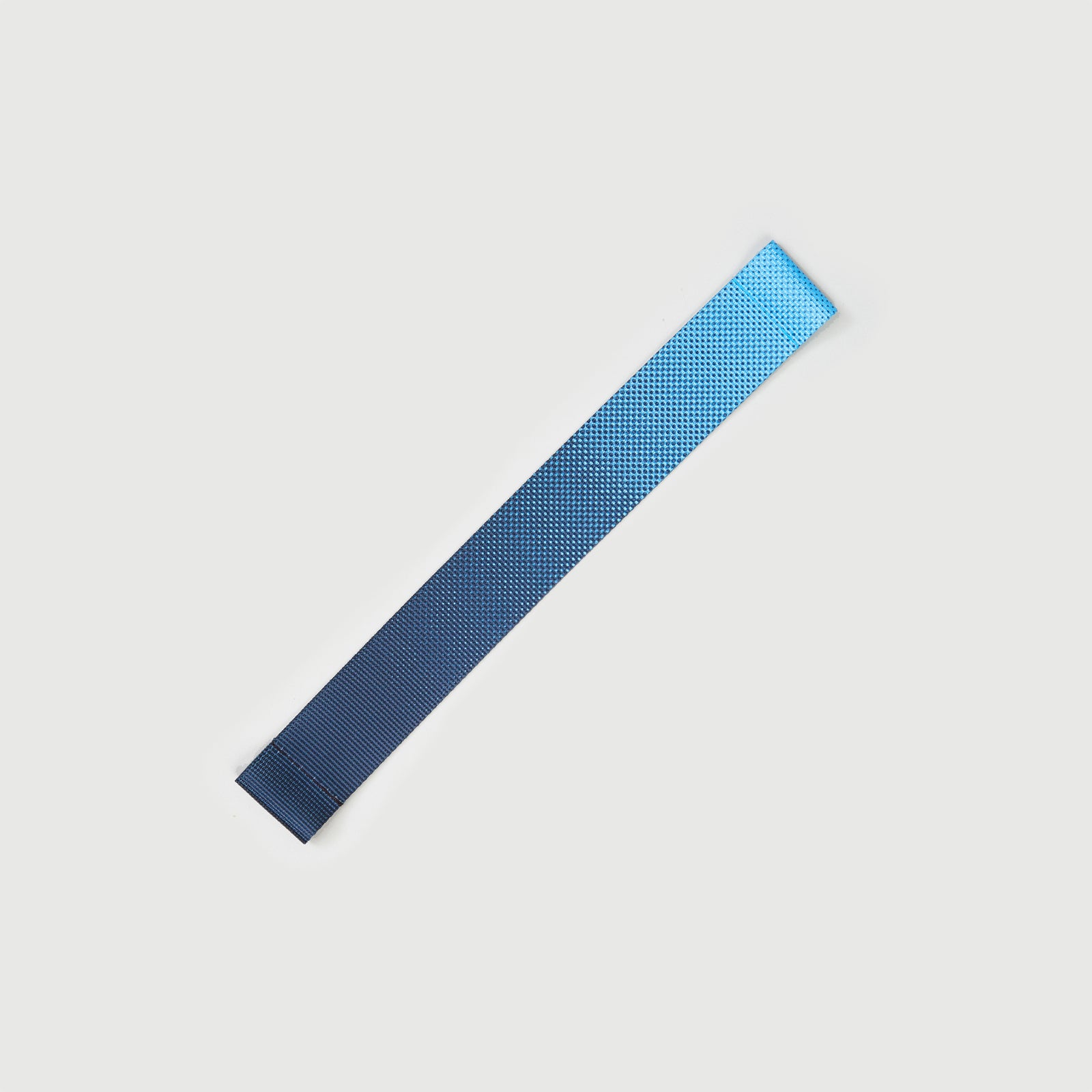 M511//WIDE WEB.CLOSING STRAP GRADIENT - sodium blue