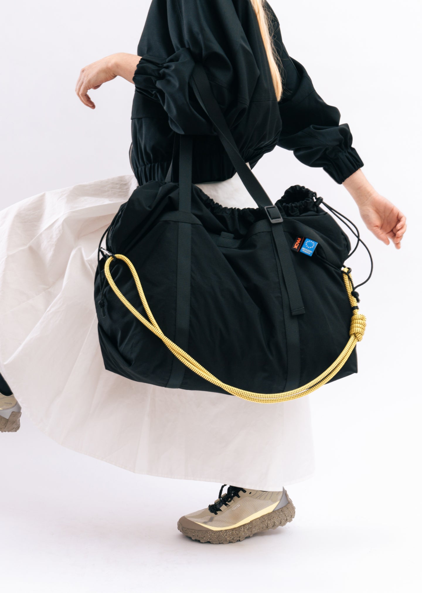 Carry-All Weekender with Rope strap - A132