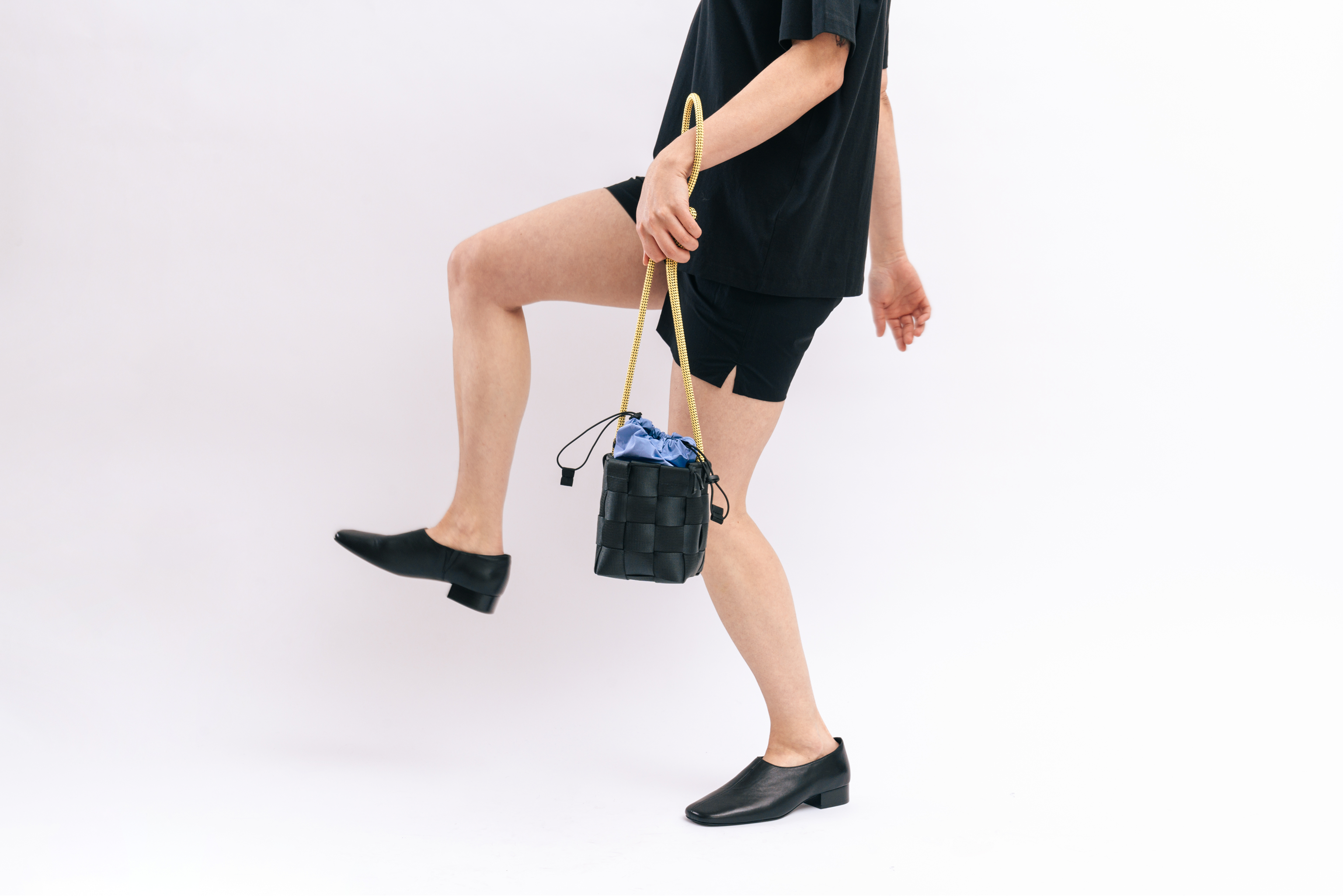 Small Bucket Basket Sling - Wide Web · A221