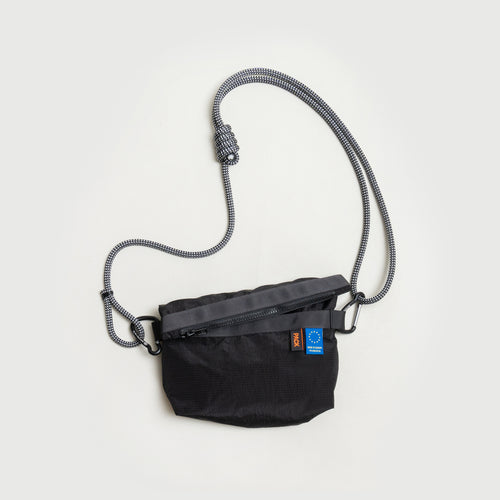 Small Zip Sling · A101