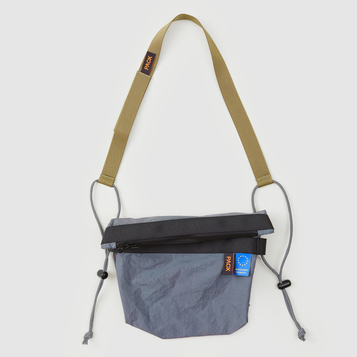 Small Zip Sling - flat strap - A101