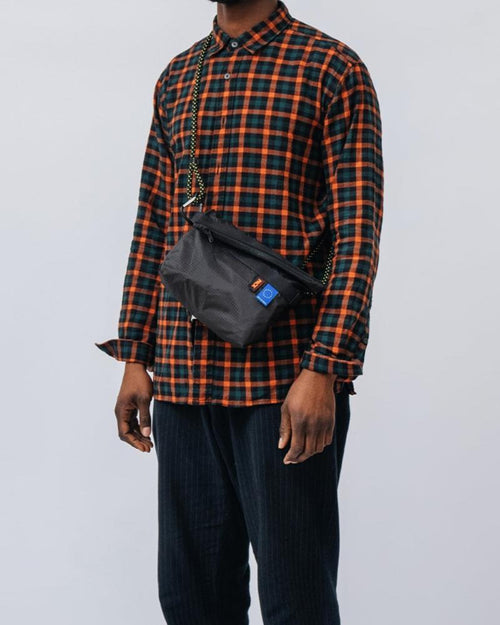 Small Zip Sling · A101