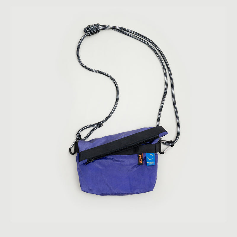 Small Zip Sling · A101