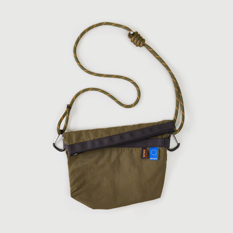 A103//ZIP.MEDIUM.SLING - moss green