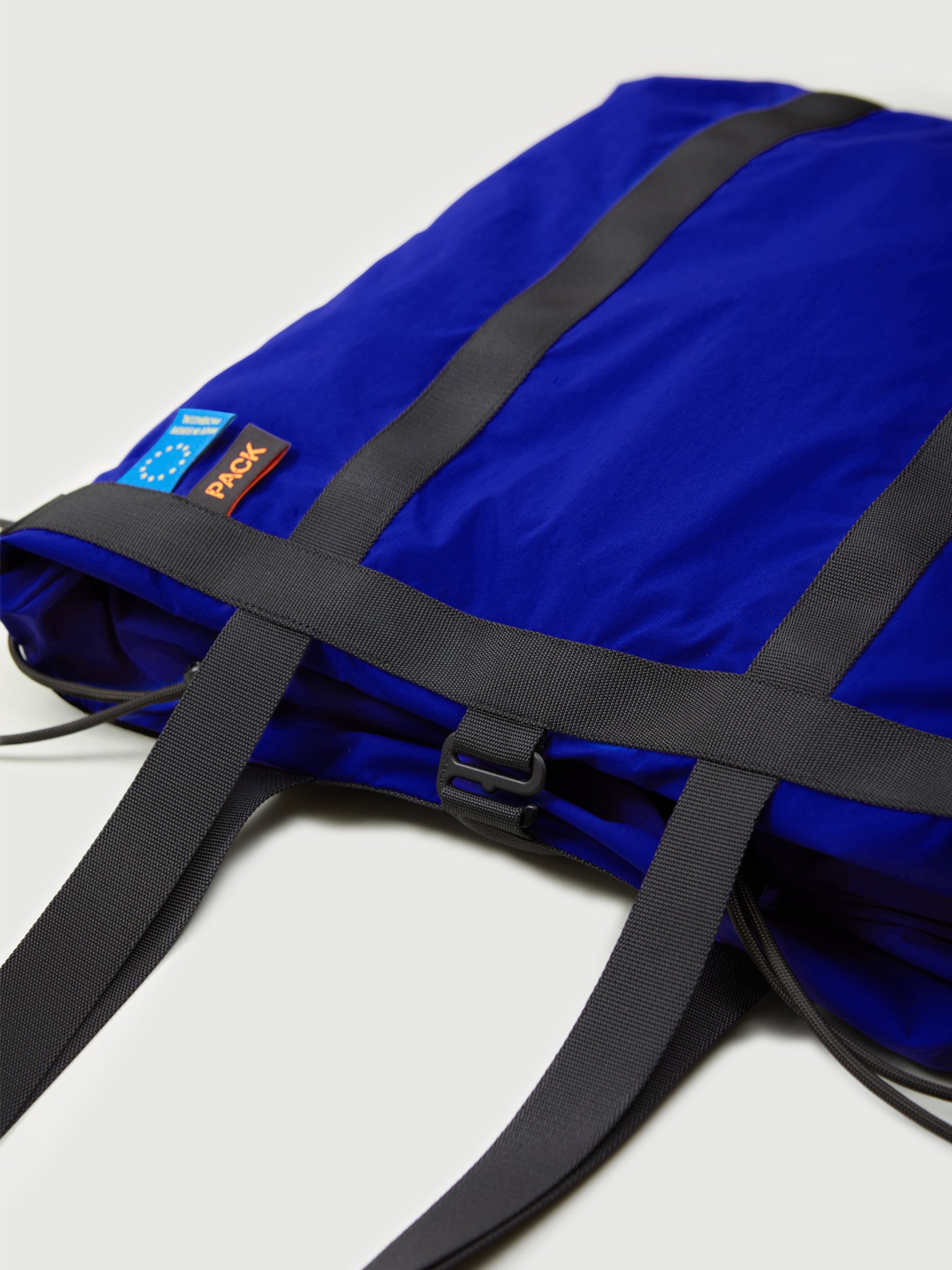 Carry-All Shopper · M131